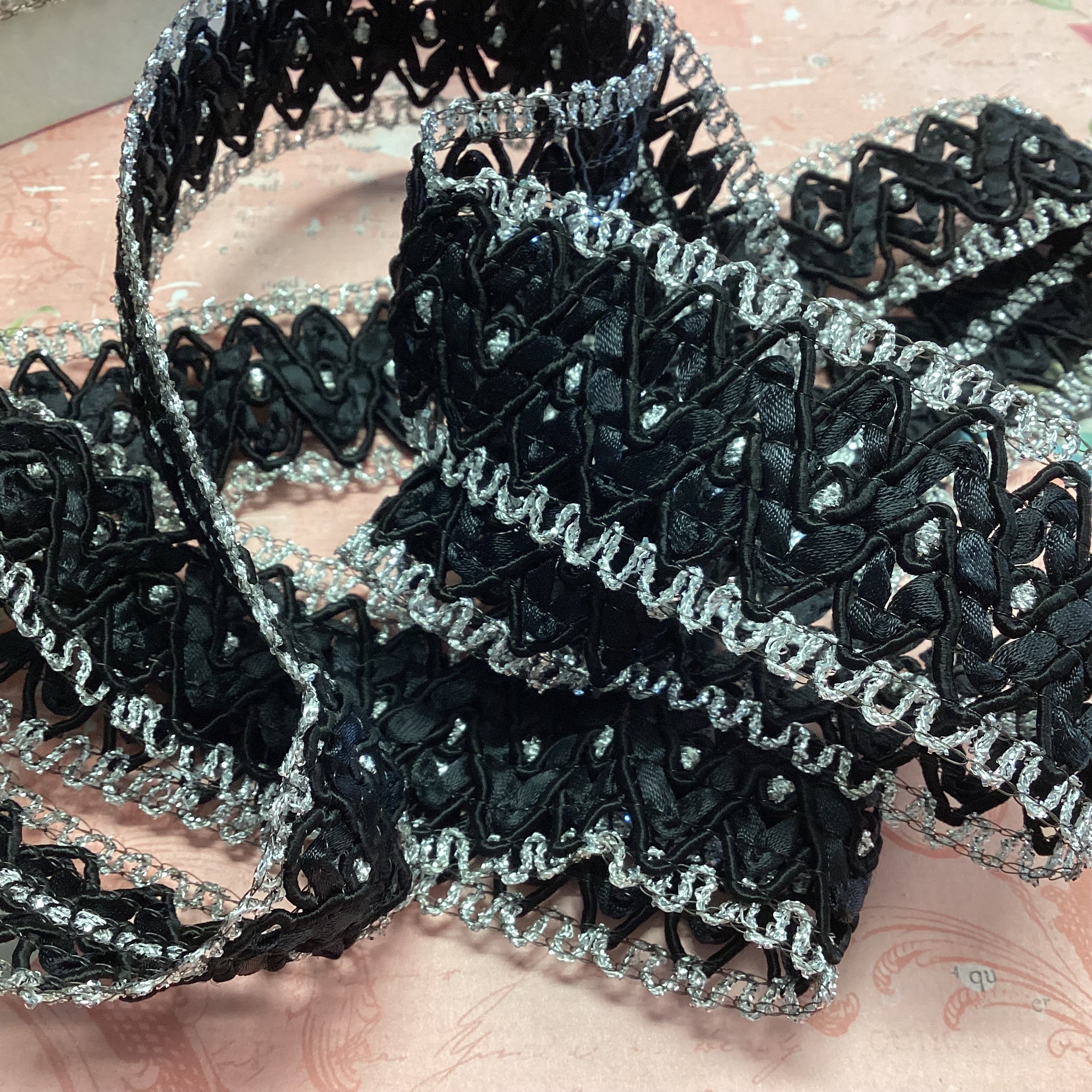 18B50040-EC9E-40B1-9486-B254A22A48C5 Scrapbooksrus Vintage Lace BLACK AND SILVER LUREX RYAN Ribbon Trim 1.5”X1yd - Image 1