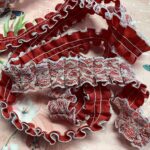 Scrapbooksrus Vintage Lace RED WHITE PLEATED RUFFLE Ribbon Trim 1”X1yd