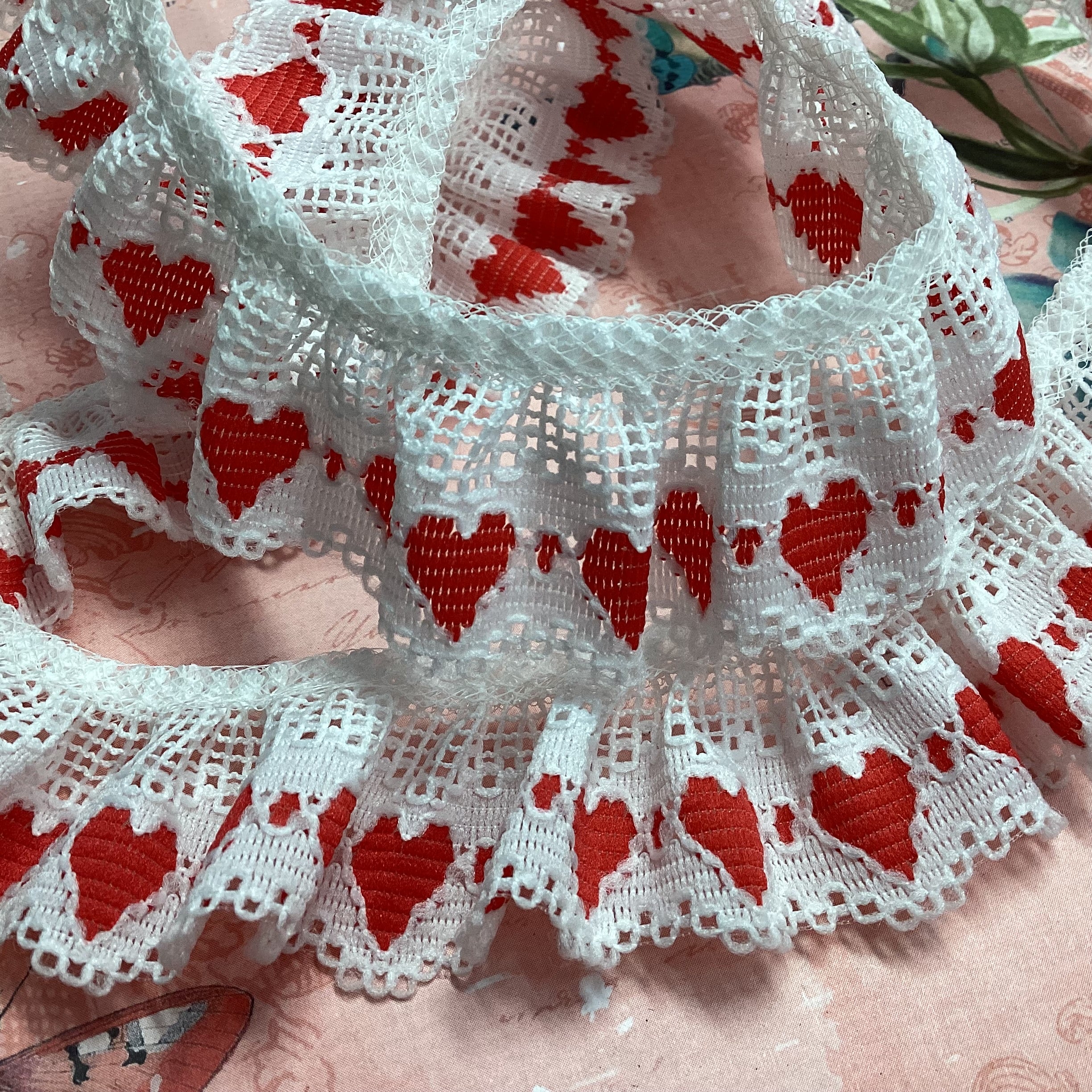 50F3979D-883D-4AEB-AC83-41F3F8C82044 Scrapbooksrus Vintage LACE REMNANTS Ribbon Trim - Image 1