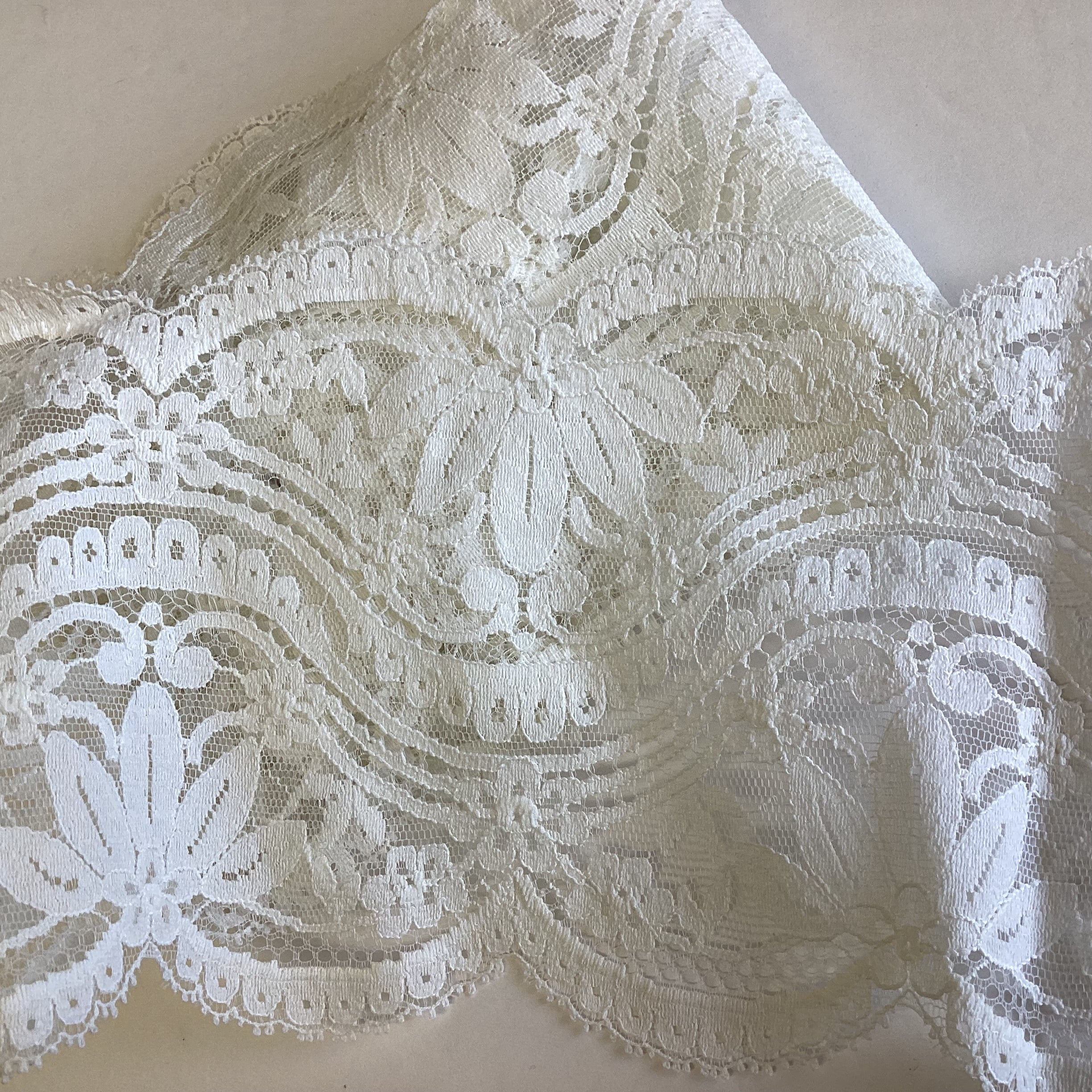 87098BF6-3C9D-4072-8E4A-8D407FFECD95 Scrapbooksrus Vintage ELEGANT DOUBLE EDGE WHITE LACE Ribbon Trim 24”X5” - Image 1