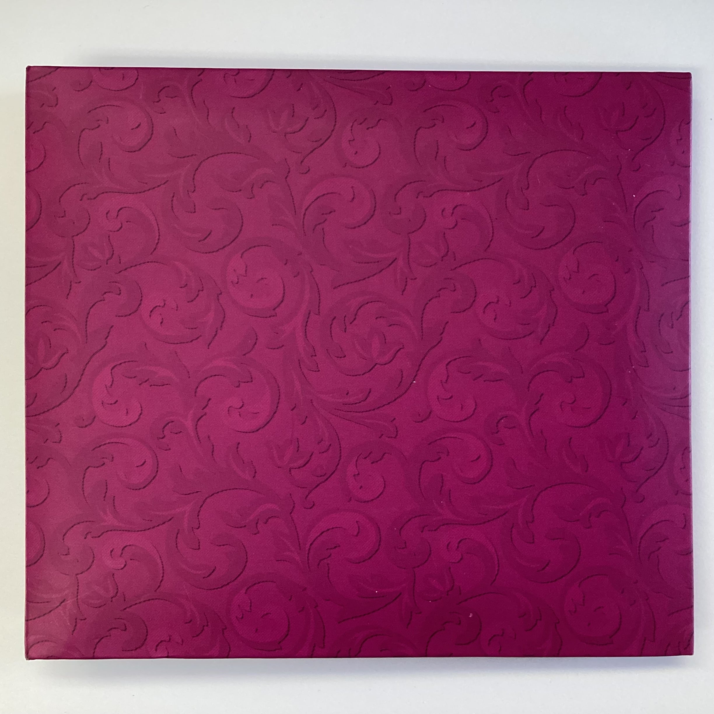 CE730A67-B9DD-4F03-A3EF-0F7DA6200BC6 Post Bound MAGENTA VINE 6"X6" Scrapbook Memory Album - Image 1