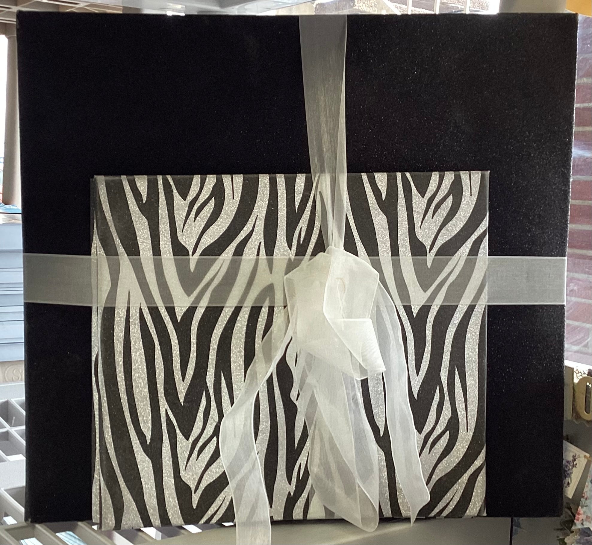 EEE665A4-C7C7-42A4-9FD1-F7E19A5A1811 Scrapbooksrus BLACK ZEBRA GLITTER 2 ALBUM SET 12”X12” & 8”X8” Postbound Scrapbooks - Image 1