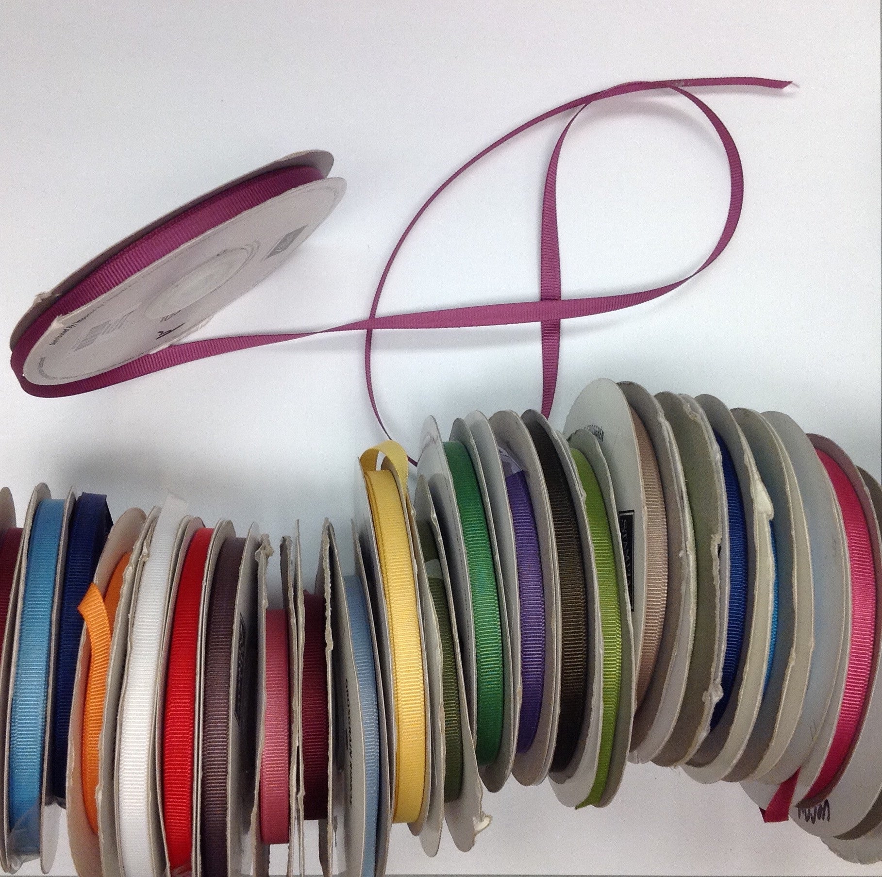 image_0e17debd-d429-4c8b-be87-18e911ed045d Stampin Up Ribbon 1 yards 1/4" wide GROSGRAIN - Image 1