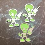 Scrapbooksrus Diecut ALIEN WITH LASER 3D Scrapbook Die Cut Embellishment - Image 7