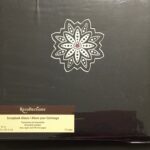 Recollections WHITE DESIGNER FLOWER 12"X12" Scrapbook Album
