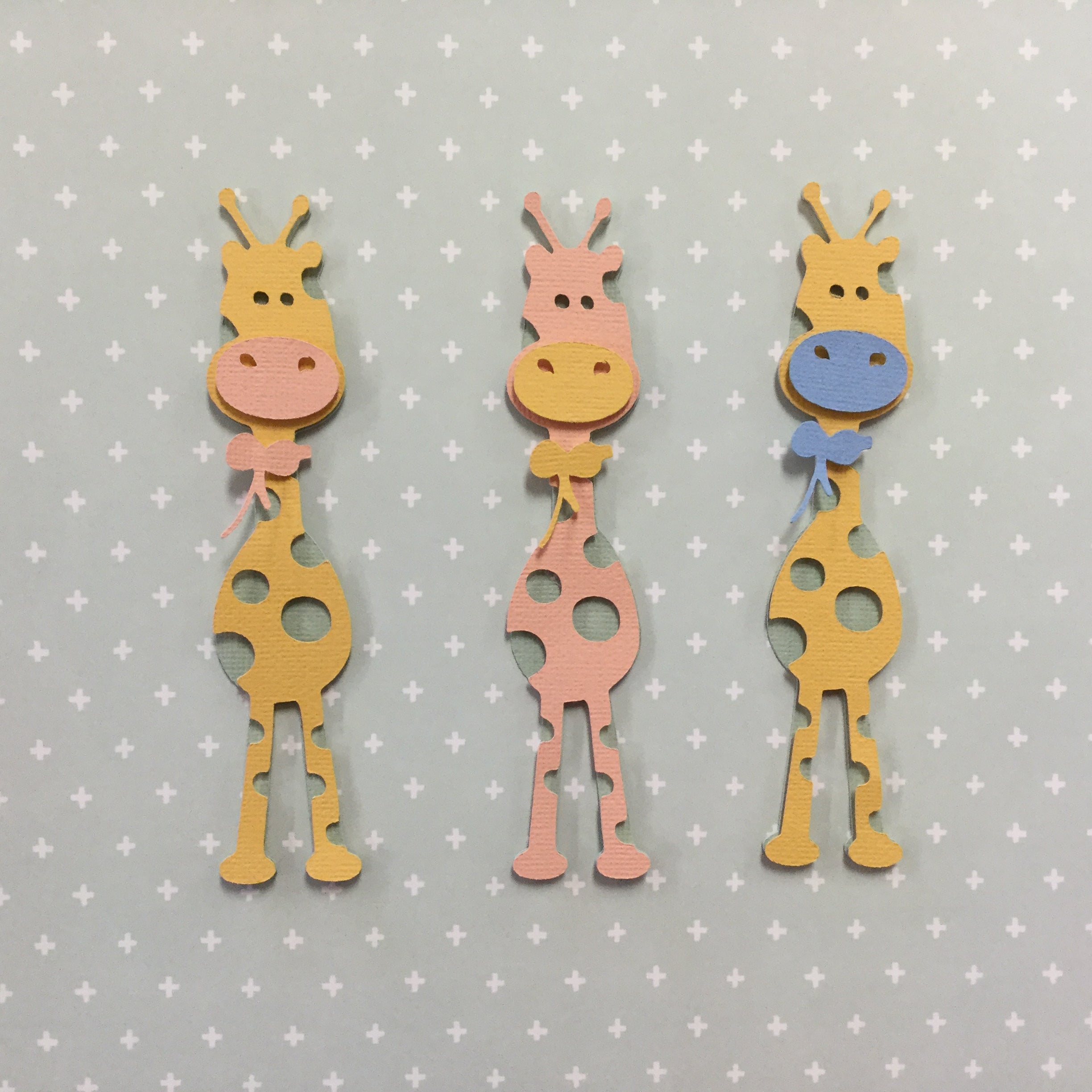 465D46FB-EFDE-433F-9501-D8C092C74C63.jpg Welcome Baby Boy Girl GIRAFFE Custom Scrapbook Die Cut Embellishment - Image 1