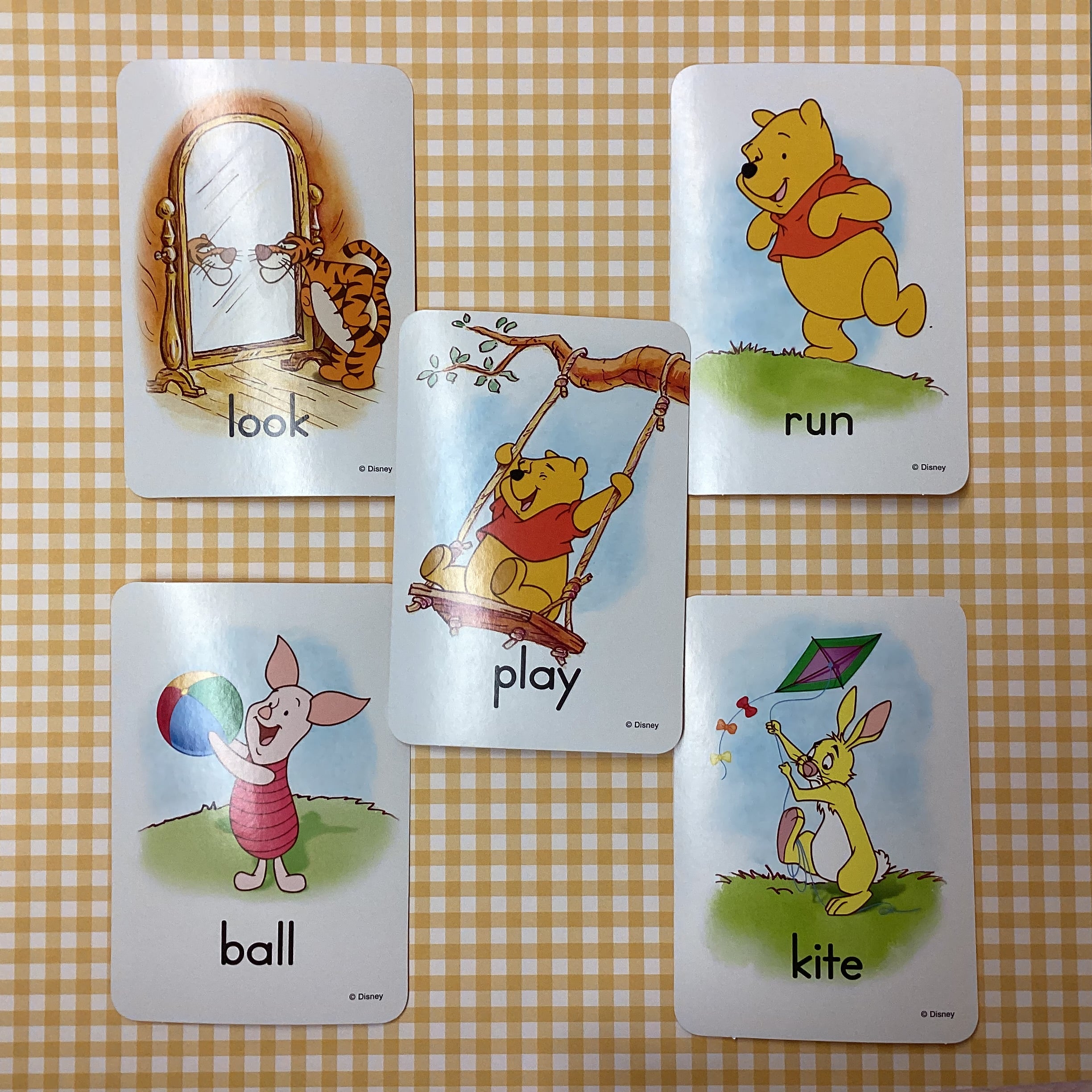 6A59E613-D1BC-48F6-BEA8-66C7CDC67BFE.jpg WINNIE THE POOH Word Cards 5pc - Image 1