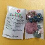 Carnations Hydrangeas Leaves & Big Daisies 24pc Mauve & Blue - Image 2