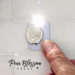 Pear Blossom Press ONE LIGHT Thin Flashlights 2 Pack