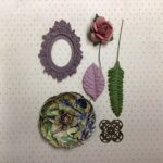 Scrapbooksrus VICTORIAN EPHEMERA Oval Cameo Frame & Flowers 6pc - Image 12