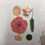 Scrapbooksrus VICTORIAN EPHEMERA Oval Cameo Frame & Flowers 6pc - Image 9