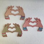 SUMMER LOVE HEART HANDS Scrapbook DieCut - Image 3