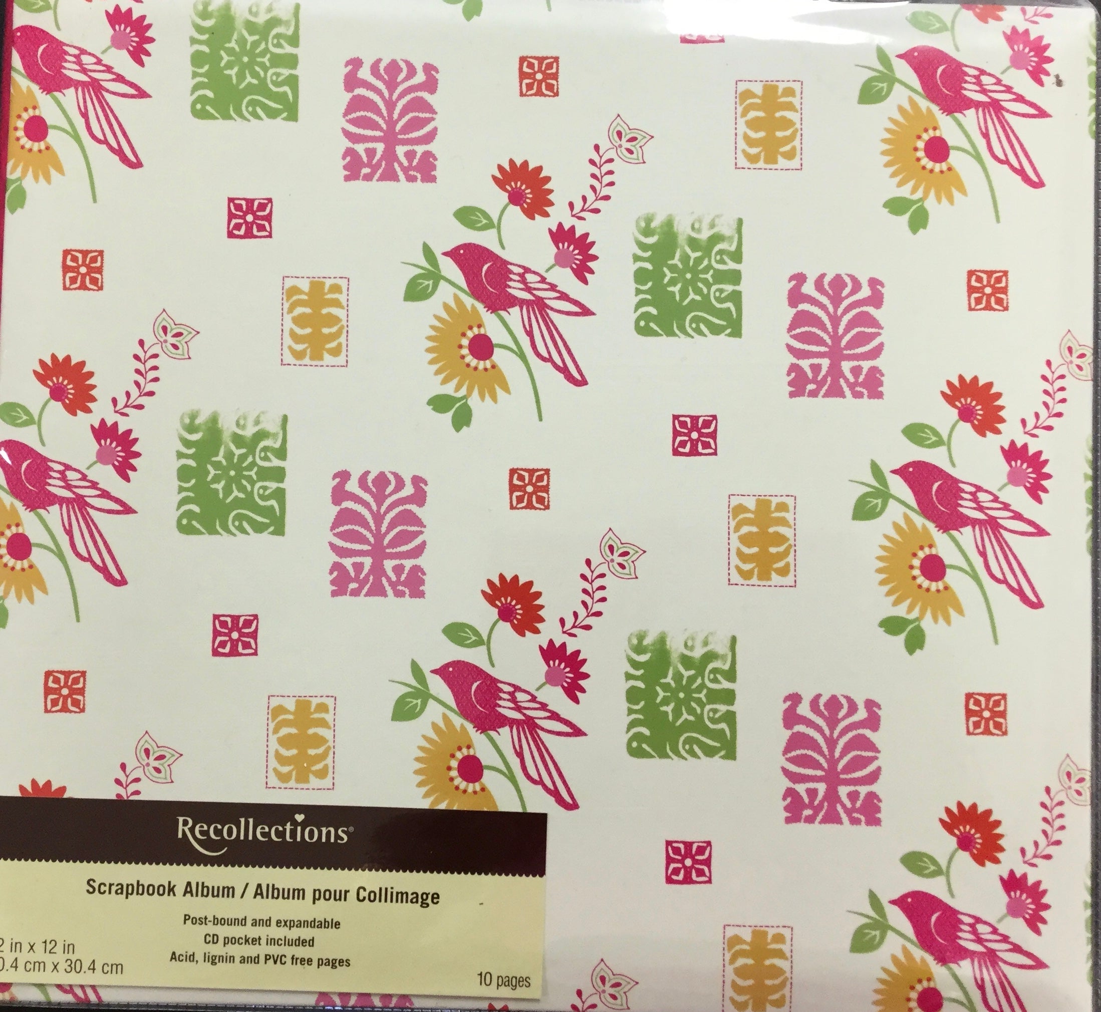 E61E0E59-48A6-423A-94A9-426DB02DFA8F.jpg Recollections TROPICAL BIRD PRINT 12"X12" Scrapbook Album - Image 1