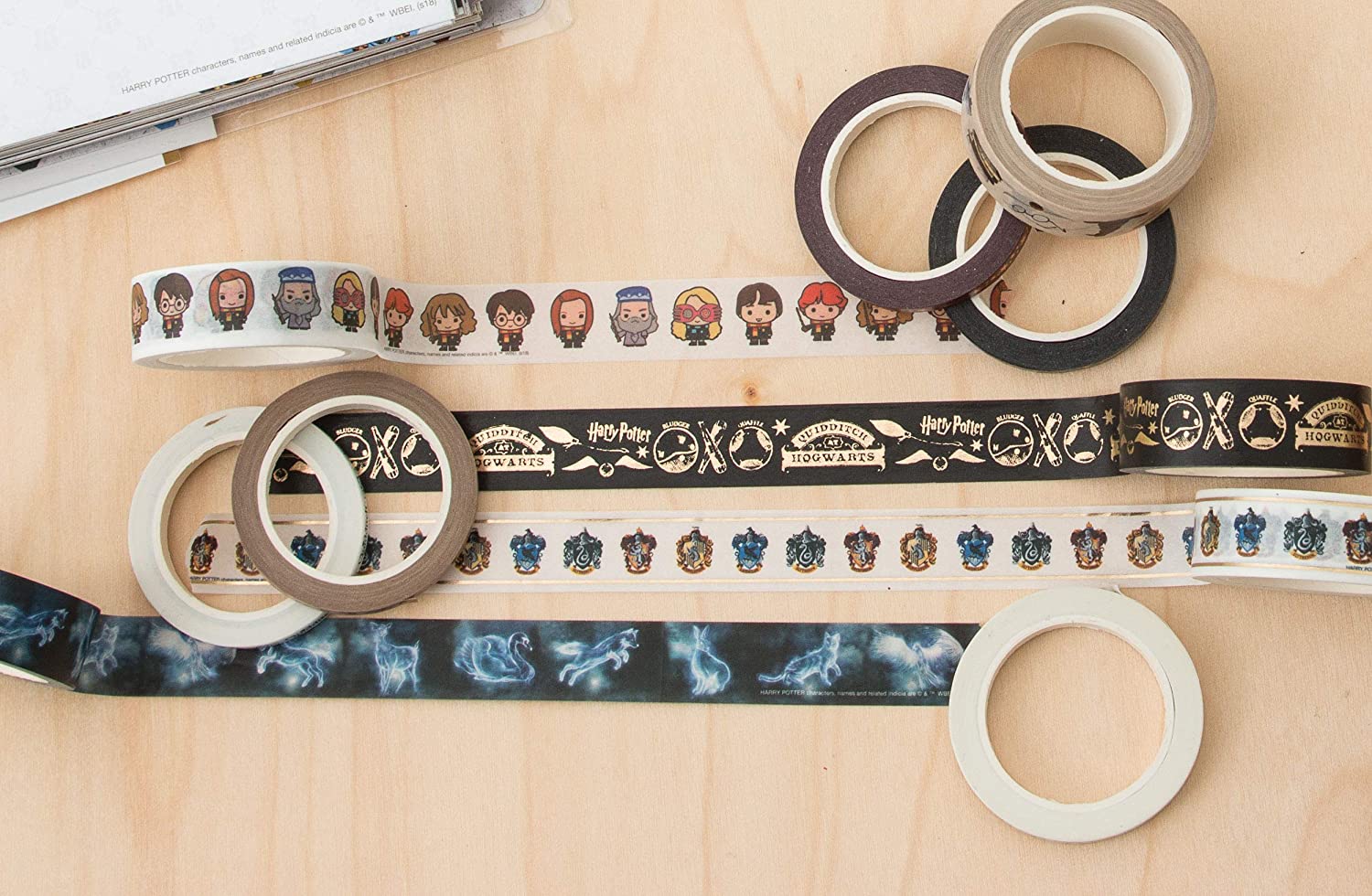 E975F26C-9370-48AF-BED5-6A002E621EF0.jpg Paper House Wizarding World HARRY POTTER Washi Tape 2 Rolls - Image 1