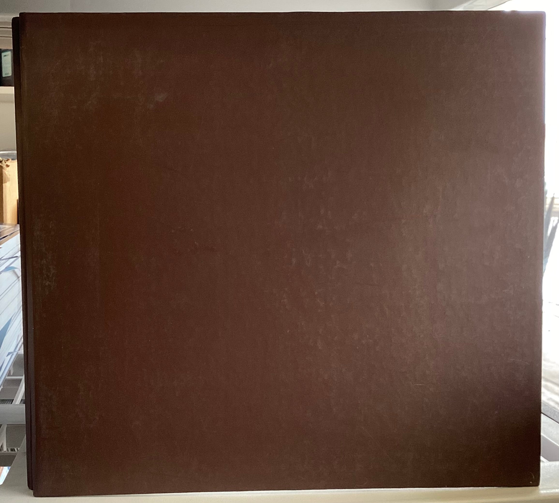 F0ADC49D-0D61-475D-9BEE-EBB332AF4618.jpg Colorbok BROWN 12"X12" Postbound Scrapbook Album - Image 1