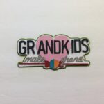 GRANDKIDS MAKE LIFE GRAND Scrapbook Die Cut Embellishment - Image 3