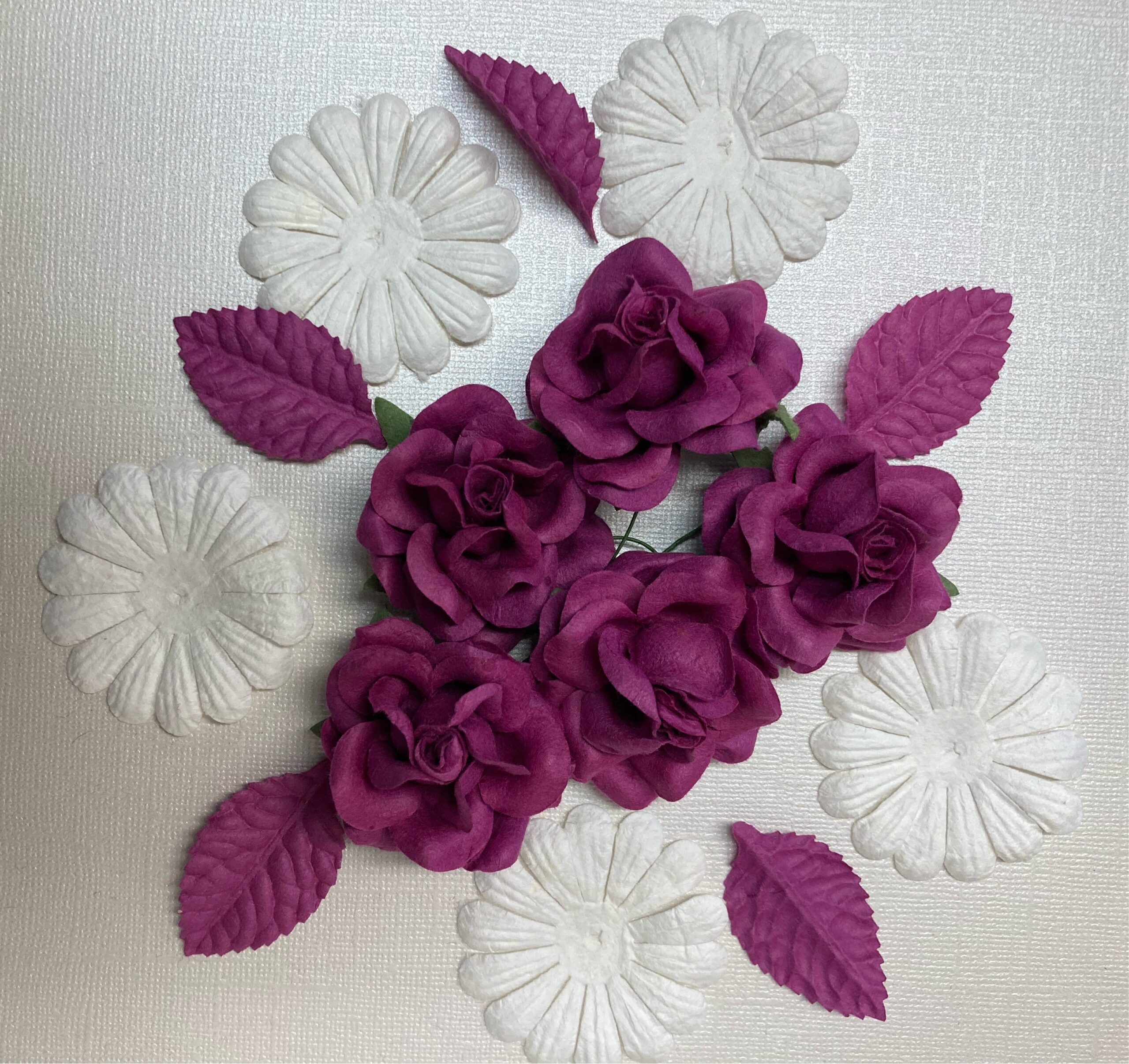 image_92b8bbc4-c580-499a-8ffb-0a980e76b422.jpg Sweet Roses Leaves Daisies PLUM 15pc - Image 1