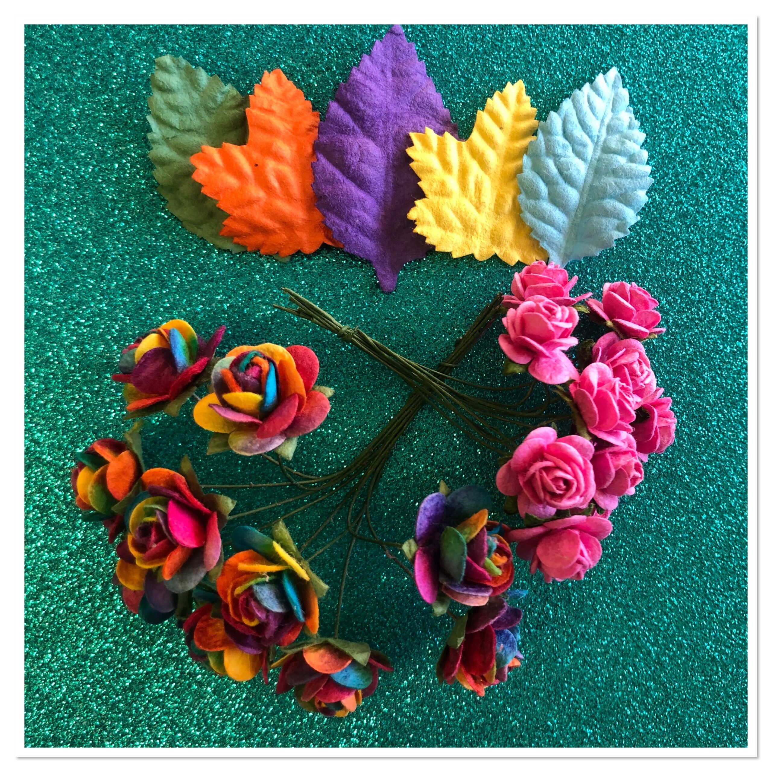 image_b2567207-9d91-459e-a954-e3da50295d1f.jpg Rainbow Roses Mini Roses and Leaves 25 pc - Image 1