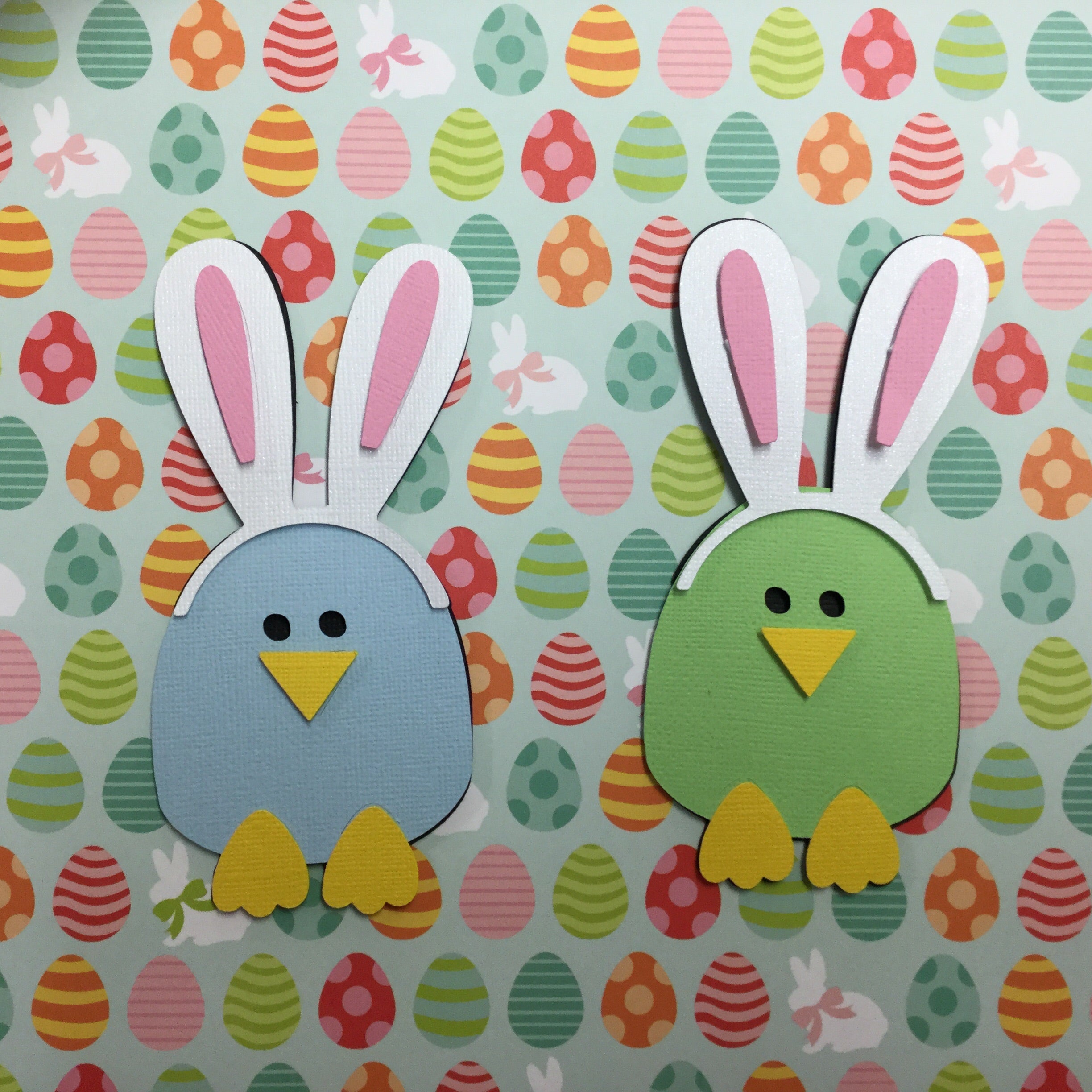 image_befad1fe-4a9a-444f-90fd-1b635f5db1ca.jpg Bird in Easter Bunny Hat Diecut - Image 1