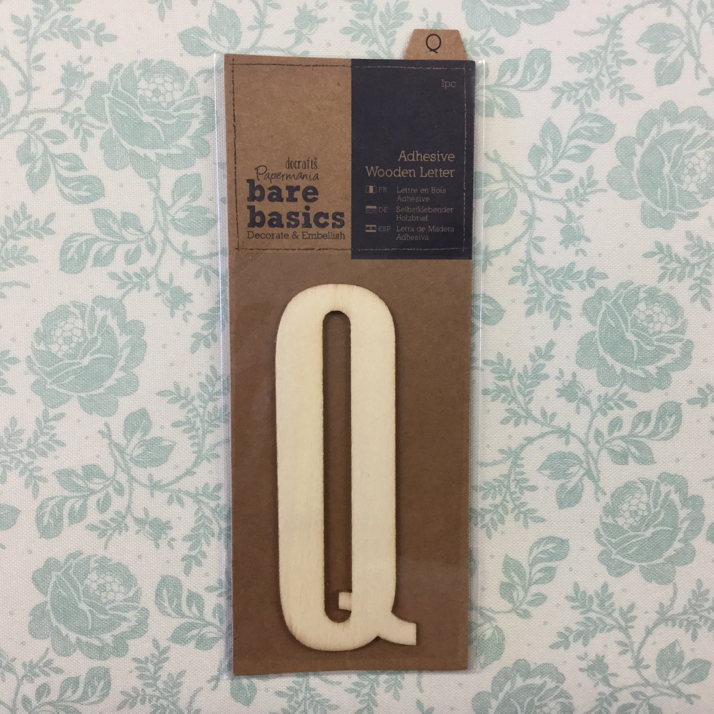 image_e3686733-a80a-4d6b-b0d6-c91778dd36b3.jpg Papermania Bare Basics Wooden Adhesive LETTER Q Wood - Image 1