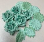 Sweet Roses Leaves Daisies SEAFOAM MINT 15pc - Image 2
